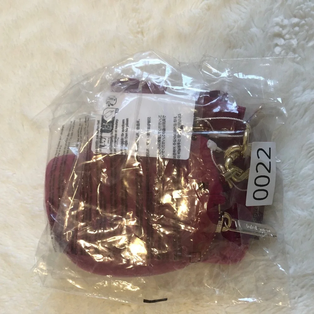 Lululemon Dual Pouch‎ Wristlet L Monogram Velvet Berry Rumble Wristlet NWT